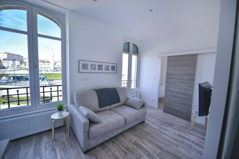 Appartment Les Suites Du Parc Besançon Zewnętrze zdjęcie
